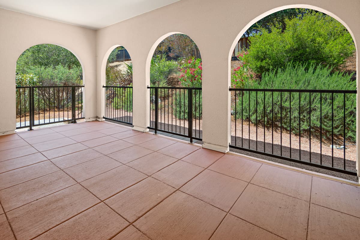 Saratoga Retirement Community Chateau patio